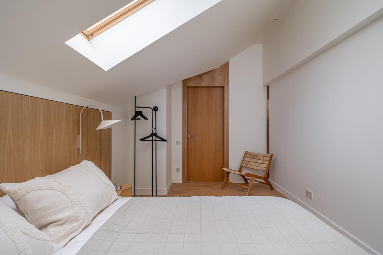 Bright Designer Apartment In City Centre Riga Exterior photo